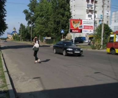 Билборд A в Черкассах, 3x6  Сержанта Смирнова вул., 5/1 фото 1