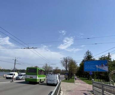 Билборд A в Тернополе, 3x6  Гетьмана Мазепи вул., (парк Топільче) - Руська вул. фото 3