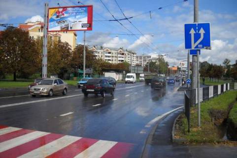 Білборд, Бігборд (Борд)  B у Василівці, 3x6  Кульпарківська вул. - Виговського вул. (Івана Виговського вул.) - Володимира Великого вул. (в центр) Фото 1