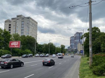 Призма B в Киеве, 3x6  Голосіївський просп., 59б - 654444 фото 1