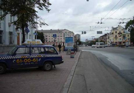 Беклайт B у Чернігові Перемоги просп., 86 - Миру просп. Фото 1