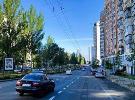 Скроллер A в Киеве, 1.2x1.8  Лесі Українки бульв., 9 - 478498 фото 1
