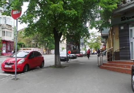 Беклайт B у Києві Саксаганського вул., 61 Фото 1