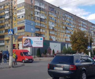 Билборд B в Кропивницкий (Кировоград), 3x6  Вокзальна вул. (Жовтневої Революції вул.), 20/1 (ринок "Босфор") фото 3
