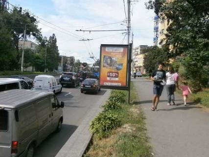 Бэклайт A в Виннице, 1.2x1.8  Київська вул., 38 фото 1