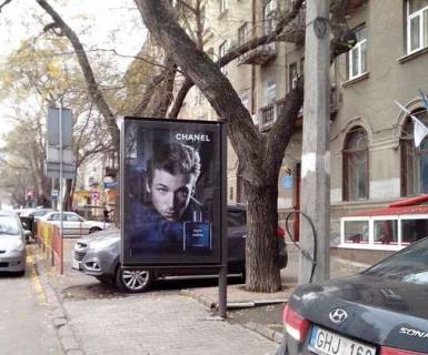 Ситилайт B в Одессе, 1.2x1.8  Троїцька вул., 26 - Пушкінська вул. фото 3