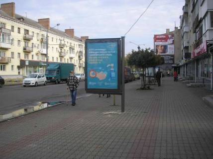 Сiтiлайт A у Василівці, 1.2x1.8  Волі просп., 14 Фото 1