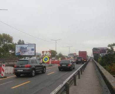 Призматрон, Призма A у Києві, 3x6  Промислова вул., Південний міст; №1 (у напрямку Харківської пл.) - 274617 Фото 1