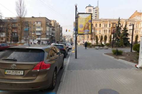 Бэклайт A в Киеве, 1.2x1.8  Бульварно-Кудрявська вул., 26  фото 1