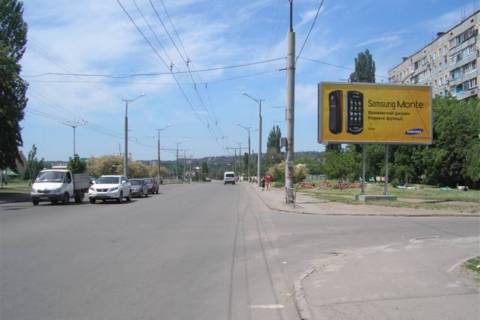 Білборд, Бігборд (Борд)  A у Кривому Розі, 3x6  Десантних вул., 4 Фото 1