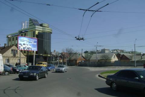 Билборд A в Луцке, 3x6  Львівська вул. - Володимирська вул. фото 1