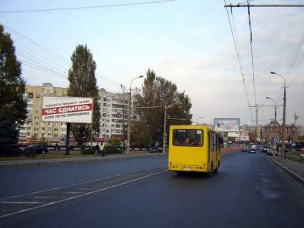 Билборд B в Луцке, 3х6  Соборності просп. - Карпенка-Карого вул. фото 1