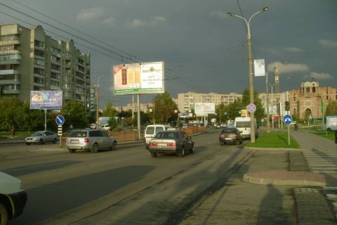 Билборд A в Луцке, 3х6  Соборності просп., 43 фото 1