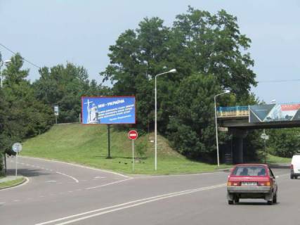 Билборд B в Львове, 3х6  Богдана Хмельницького вул. фото 1