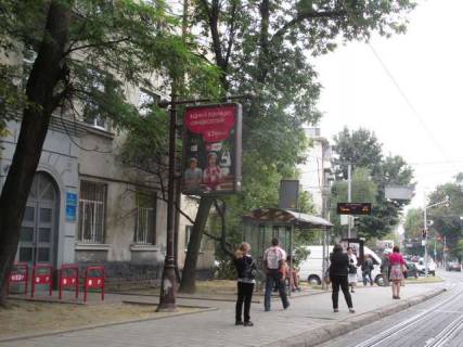 Ситилайт B в Львове, 1,2х1,8  Генерала Чупринки вул., 55 фото 1