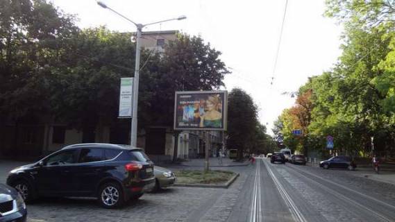 Ситилайт B в Львове О. Мельника вул., 18 (від центру) фото 1