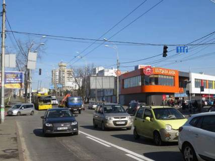 Призматрон, Призма A у Києві, 3x6  Будівельників вул. - Попудренка вул. - 45608 Фото 1