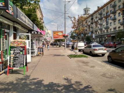 Скроллер A в Киеве, 2.3x3.14  Велика Васильківська вул., 92 - 166540 фото 1