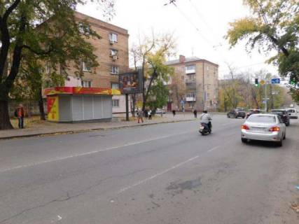 Ситилайт B в Киеве, 1,2х1,8  Деревлянська вул. (Якіра вул.), 12/42, навпроти фото 1