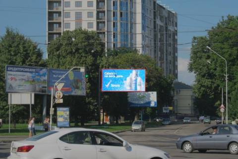 Білборд, Бігборд (Борд)  B у Полтаві, 3x6  Незалежності майдан - Соборності вул. Фото 1