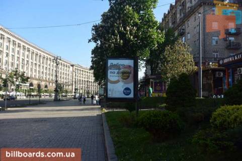 Скроллер A в Киеве, 1.2x1.8  Хрещатик вул., 19 - 127780 фото 1