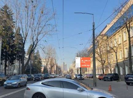 Видеоборд A в Киеве, 2.3x3.14  Іллєнка Юрія вул., 24 (розширення 480х336) - 477788 фото 1