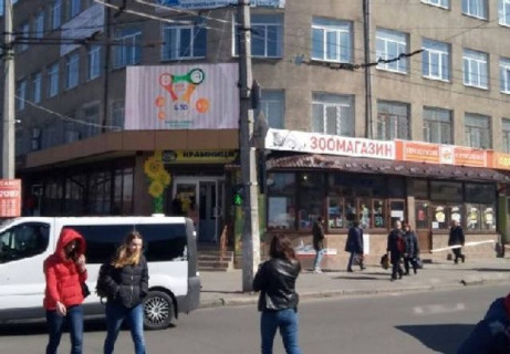 Билборд A в Хмельницком, Нестандарт  Каменецкая ул.,  3 фото 1