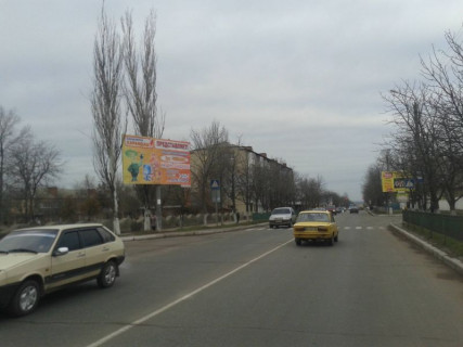 Билборд B в Первомайську, 3x6  Одеська (72 городок Центр) фото 1