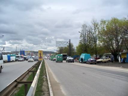Білборд, Бігборд (Борд)  A у Чернівцях вул. Калинівська, ринок (другий над дорогою) Фото 1