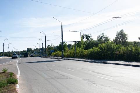 Білборд, Бігборд (Борд)  A у Чернівцях вул. Галицький шлях -- вул. Гагаріна, міст Фото 1