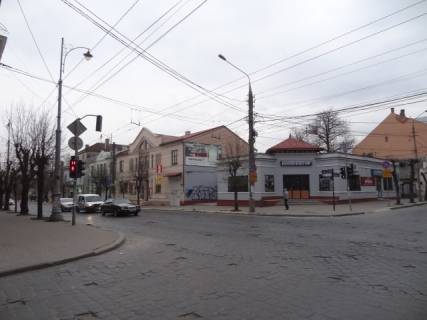 Білборд, Бігборд (Борд)  A у Чернівцях вул. Головна, 82 Фото 1