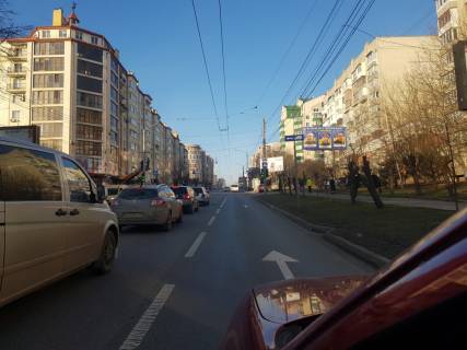 Билборд A в Черновцах вул. Героїв Майдану, 59 фото 1