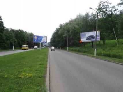 Билборд A в Черновцах вул. Ізмайлівська на підйомі перед камерою швидкості фото 1