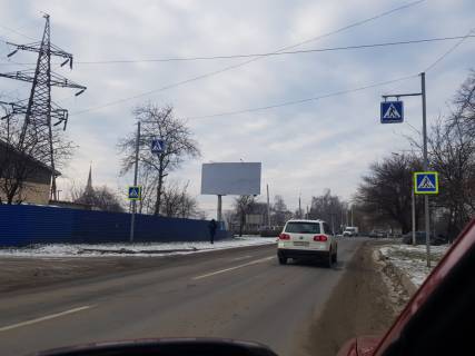 Билборд B в Черновцах вул. Руська, 254 фото 1