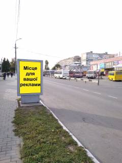 Ситилайт B в Волочиске, 1,14х1,72м.  вул. Незалежності, 3д фото 1