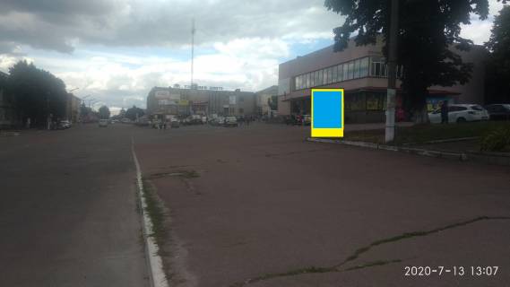 Ситилайт A в Радомышле СОБОРНА ПЛОЩА. БАЗАР  центр, автостанція, напроти универмаг (до"Сільпо"-150м) в центр А фото 1
