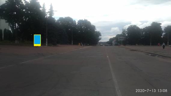 Ситилайт B в Радомышле РАДОМИШЛЬ СОБОРНА ПЛОЩА. БАЗАР центр, автостанція, напроти универмаг (від"Сільпо"-150м) з центру Б фото 1