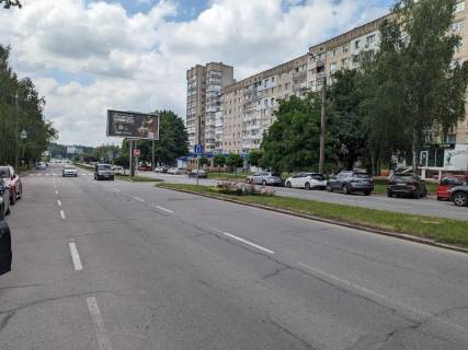 Призма A в Виннице пр-т Юності, 75 ПРИЗМА - 489801 фото 1