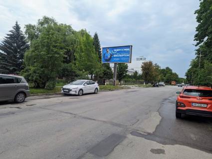 Билборд B в Виннице, 3х6  вул.600-річчя до центру  Дон.Університет, напрямок від гіпермаркету "Грош") фото 1