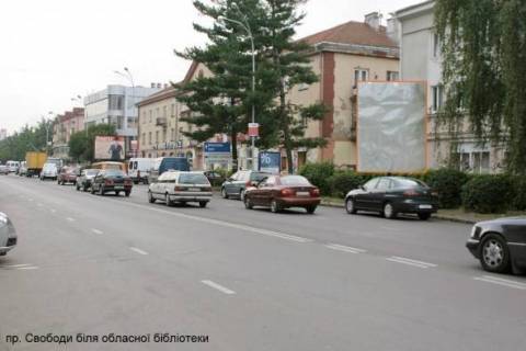 Билборд A в Ужгороде, 3x6  пр. Свободи 16 фото 1