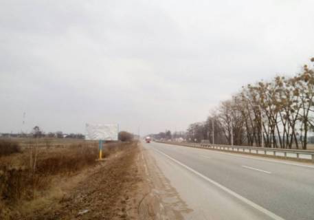 Білборд, Бігборд (Борд)  B у Житомирі, 3x6  Траса Київ-Житомир. Перед заправкою "СОКАР", напрямок з Житомира на Київ Фото 1