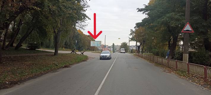 Билборд B в Бердичеве Одеська, 36 (р. Красная гора, в центр) фото 1