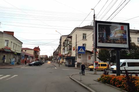 Скроллер B в Хмельницком, 2,32*3,14  перехрестя вул.Вайсера - вул.Соборна - 453491 фото 1