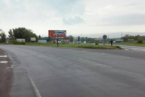 Білборд, Бігборд (Борд)  A у Шепетівці, 3*6  Старокостянтинівське шосе. Неподалік: (в'їзд в місто, в центр) Фото 1