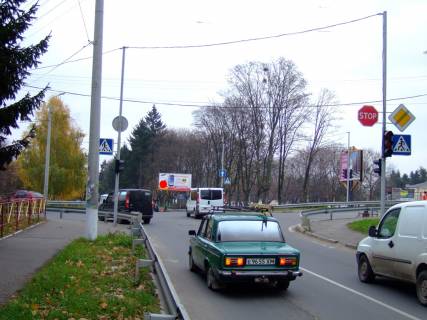 Билборд A в Хмельницком, 3*6  перехрестя вул.Скоблі - вул.Грушевского. (центр) фото 1