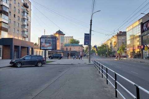 Скролер, Скрол B у Хмельницькому, 2,32*3,14  перехрестя вул.Кам'янецька - вул.Вайсера, неподалік: ТЦ "Либідь Плаза", ТЦ "Квартал", ТЦ "Дитячий світ" - 453663 Фото 1