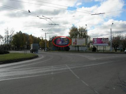 Билборд A в Львове вул. Львівська фото 1