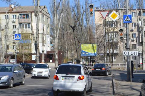 Скроллер A в Херсоне, 3х4 м.  Ушакова пр./Залізнична вул. - 50861 фото 1