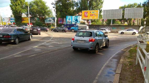 Призма A в Херсоне Нафтовиків вул./Перемоги площа(ТЦ "Європорт") №2 - 278641 фото 1