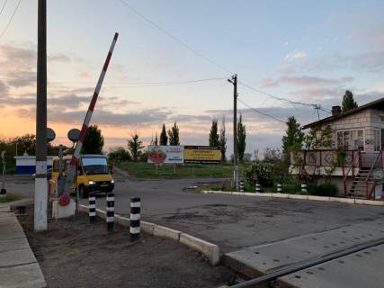 Нестандарт A у Херсоні с. Зеленівка/жд переїзд правий Фото 1